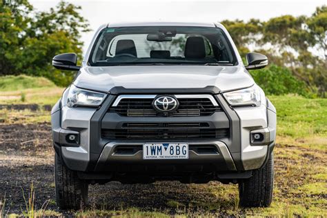 2023 Toyota HiLux Rogue review - driving-dynamics