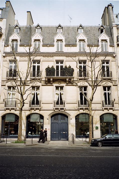 Quintessential maison de ville | Paris 2011 | Plaggue | Flickr
