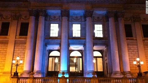 The city hall in Dublin, Ireland | City hall, Autism day, Dublin