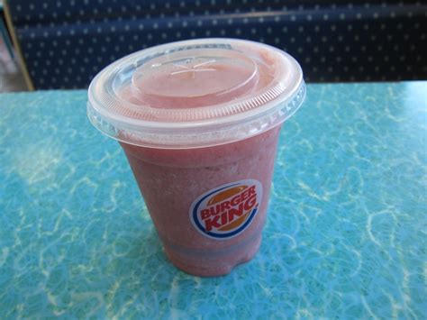 Review: Burger King - BK Strawberry Banana Smoothie | Brand Eating