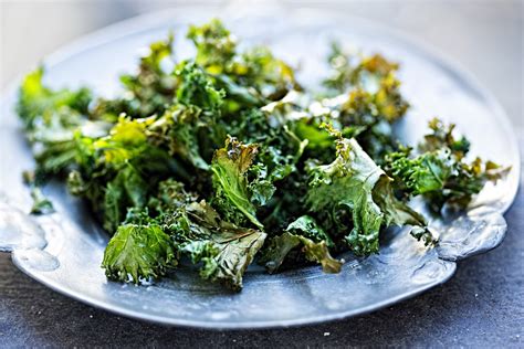 Crispy kale chips, oven baked | Love my Salad