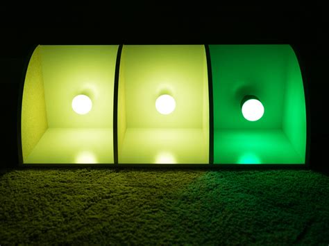 How do the colors look with those new Philips Hue bulbs? (pictures) - CNET