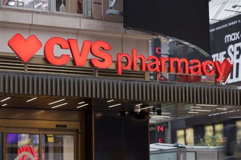 CVS is exploring a $10 billion-plus acquisition of Oak Street Health - The Boston Globe