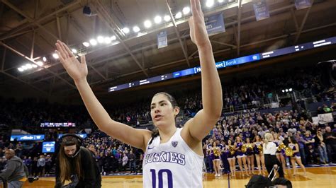 Kelsey Plum caps accomplished college career… – xfoor