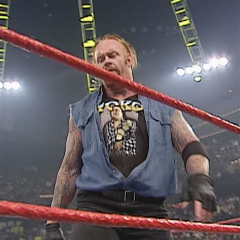 After Yokozuna's death, Undertaker wears his t-shirt for the tribute ...