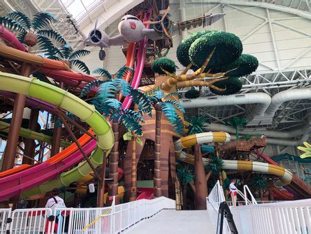 American Dream mall’s waterpark opened for a sneak peek. Here’s a first look inside. - nj.com