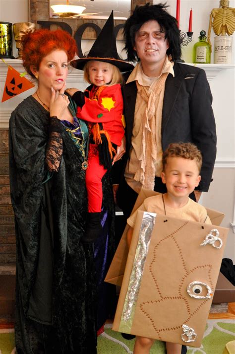 Hocus Pocus Halloween Costume Idea. Winifred Sanderson, Dani, Billy, Spell Book costum… | Family ...