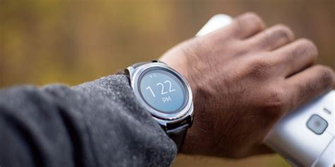 4 Cheap Smart Watches that Are Actually Good - IoT Tech Trends