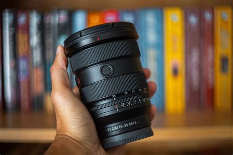 The BEST Sony Full-Frame Lenses to Buy for Travel in 2025