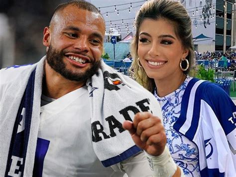 Dak Prescott 'Super Excited' For Girlfriend's Pregnancy, I Wanted A Girl!