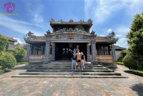 Hue Imperial City Walking Tour (2.5 Hours) - Culture Pham Travel