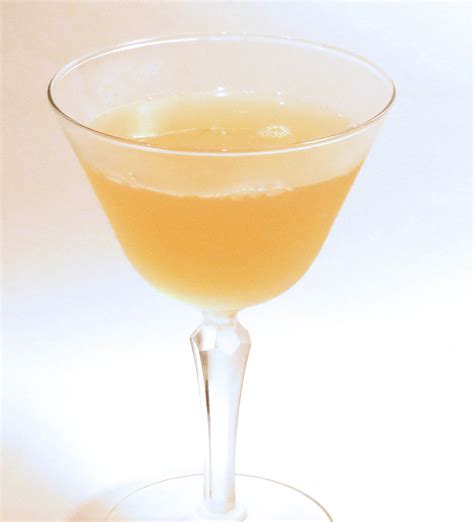 Fogged In Lounge: Swingin’ Brandy Cocktails
