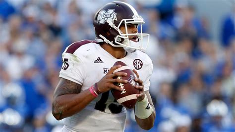 Mississippi State quarterback Dak Prescott's career highlights