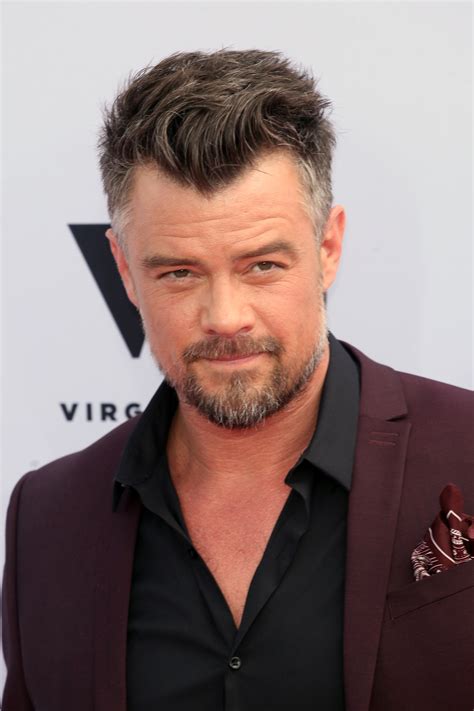 Josh Duhamel | Overview | Wonderwall.com