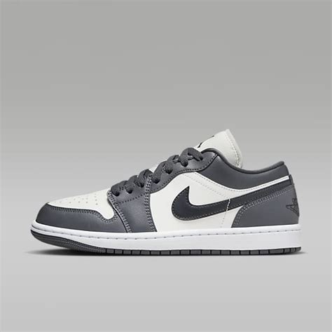 Nike Trainers & Shoes. Nike UK