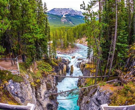 19 INCREDIBLE Hikes in Jasper National Park (for 2024)