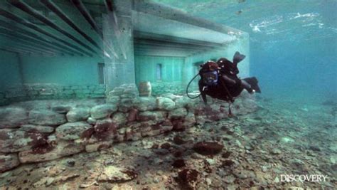 The oldest submerged city: A 5,000 old sunken perfectly designed city in Southern Greece ...