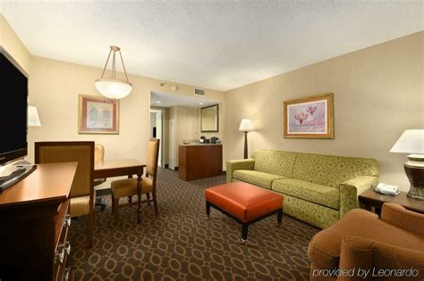 EMBASSY SUITES ATLANTA - AIRPORT ATLANTA, GA