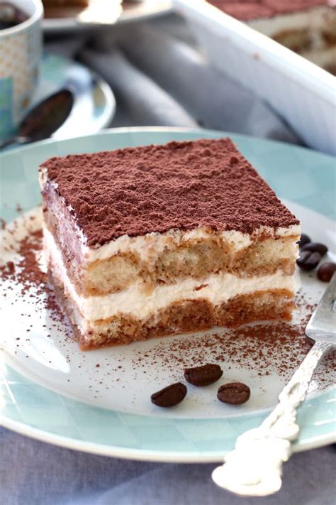 How to makeEasy Tiramisu Recipe in less than 15 minutes - Foxy Folksy ...