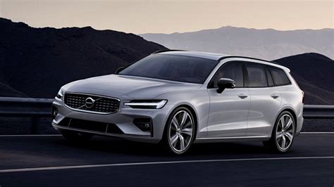 2022 Volvo V60: Choosing the Right Trim - Autotrader