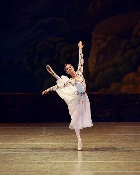 Swan Lake - Pas De Trois Maria Khoreva ©️ Hidemi Seto | Dance ...