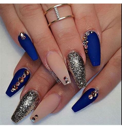 25 Hottest Royal Blue Nail Ideas for 2021 – NailDesignCode