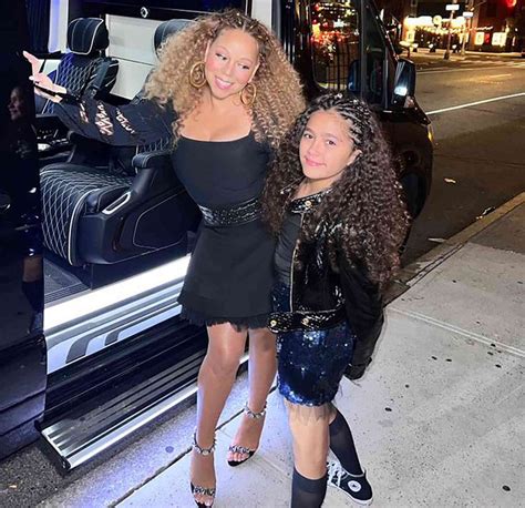 Mariah Carey Twins with Daughter Monroe, 11, in Sweet Pic: 'Hair Extravaganzas' in 2023 | Mariah ...