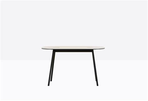 Meeting table design - Office furniture - Torino Milano
