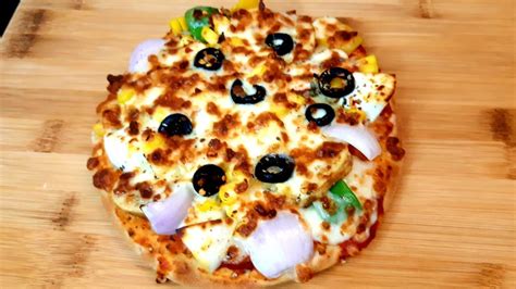 🍕farmhouse pizza recipe #pizza 🍕#TBT - YouTube