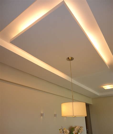 DSC01153.JPG (1343×1600) | Ceiling design, Ceiling design modern, Ceiling light design