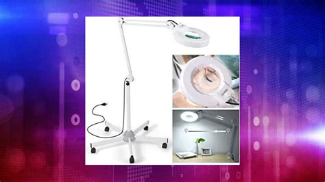 Magnifying Floor lamp with 5 Wheels Rolling Base for Estheticians ...