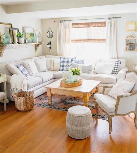 A Guide To The Perfect Colors For Farmhouse Style In 2021 | OhCanvas