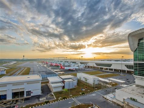 10 Great Airports in Asia - ExpatGo