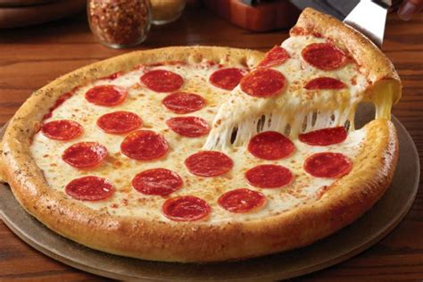 Chuck E. Cheese's Introduces New Stuffed Crust Pizza