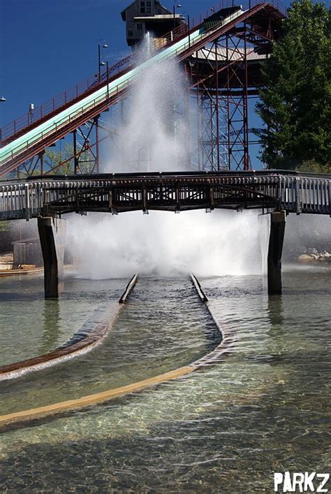 Snake River Falls | Parkz - Theme Parks