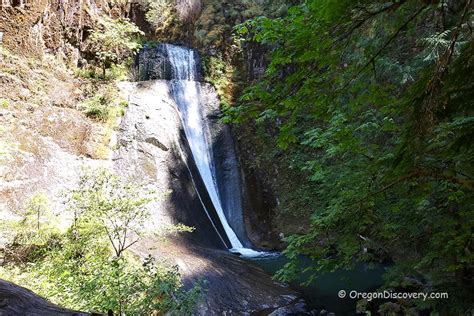 Wolf Creek Falls - Hiking | Southern Oregon - Oregon Discovery