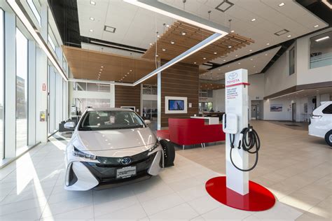 Jim Pattison Toyota - Nejmark Architect