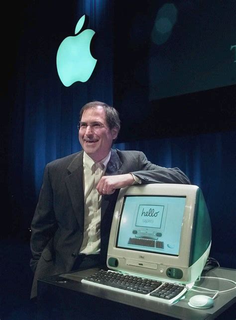 1998 - Steve Jobs of Apple Computers unveils the the new iMac computer in Cupertino, Calif. (AP ...