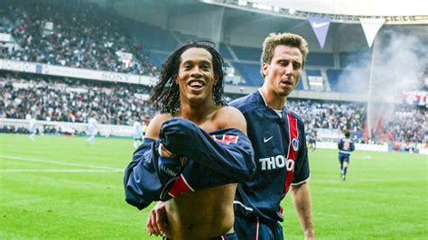 PSG : Ronaldinho affiche un regret de son passage au PSG ! - Le10sport.com