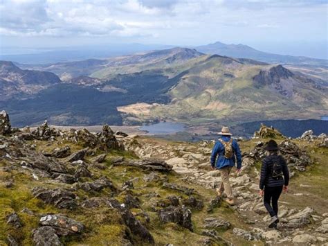 The Best Hikes in Eryri (Snowdonia) National Park - Wilderness England