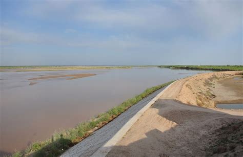 Amu Darya Uzbekistan, Central Asia, Country Roads, River, Structures, Nature, Asia, Naturaleza ...