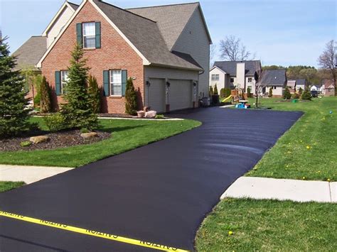 How To Blacktop a Driveway | 5 Simple Steps