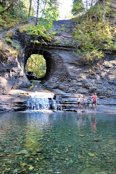 Hiking Hole In The Wall: A Port Alberni Gem - World Adventurists