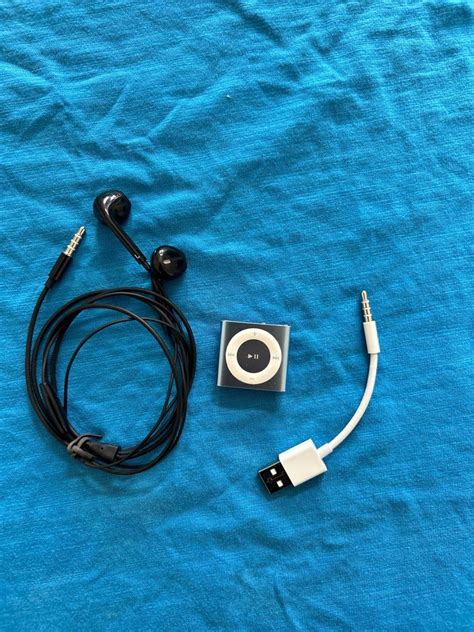 Apple iPod Shuffle 4th Gen 2Gb With Freebies Negotiable, Mobile Phones ...