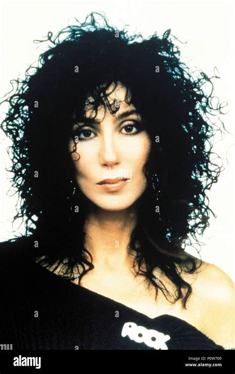 Moonstruck cher hi-res stock photography and images - Alamy