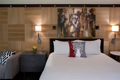 Sofitel Philadelphia at Rittenhouse Square - ACCOMMODATIONS