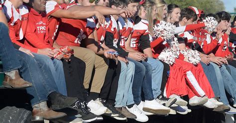 Streator High School celebrates homecoming with parade – Shaw Local