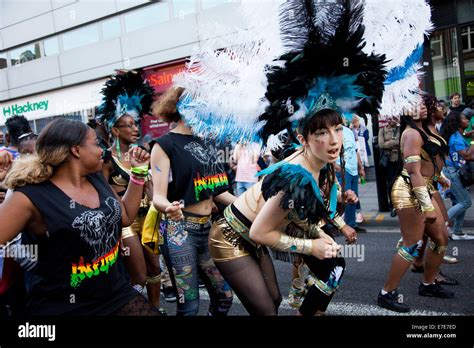 Grinding dance hi-res stock photography and images - Alamy