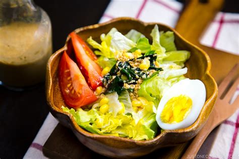 Yuzu Sesame Dressing Recipe | Dandk Organizer