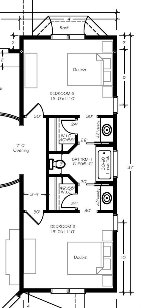 best jack and jill bathroom layout - This Jack and Jill bathroom has a great layout and ...